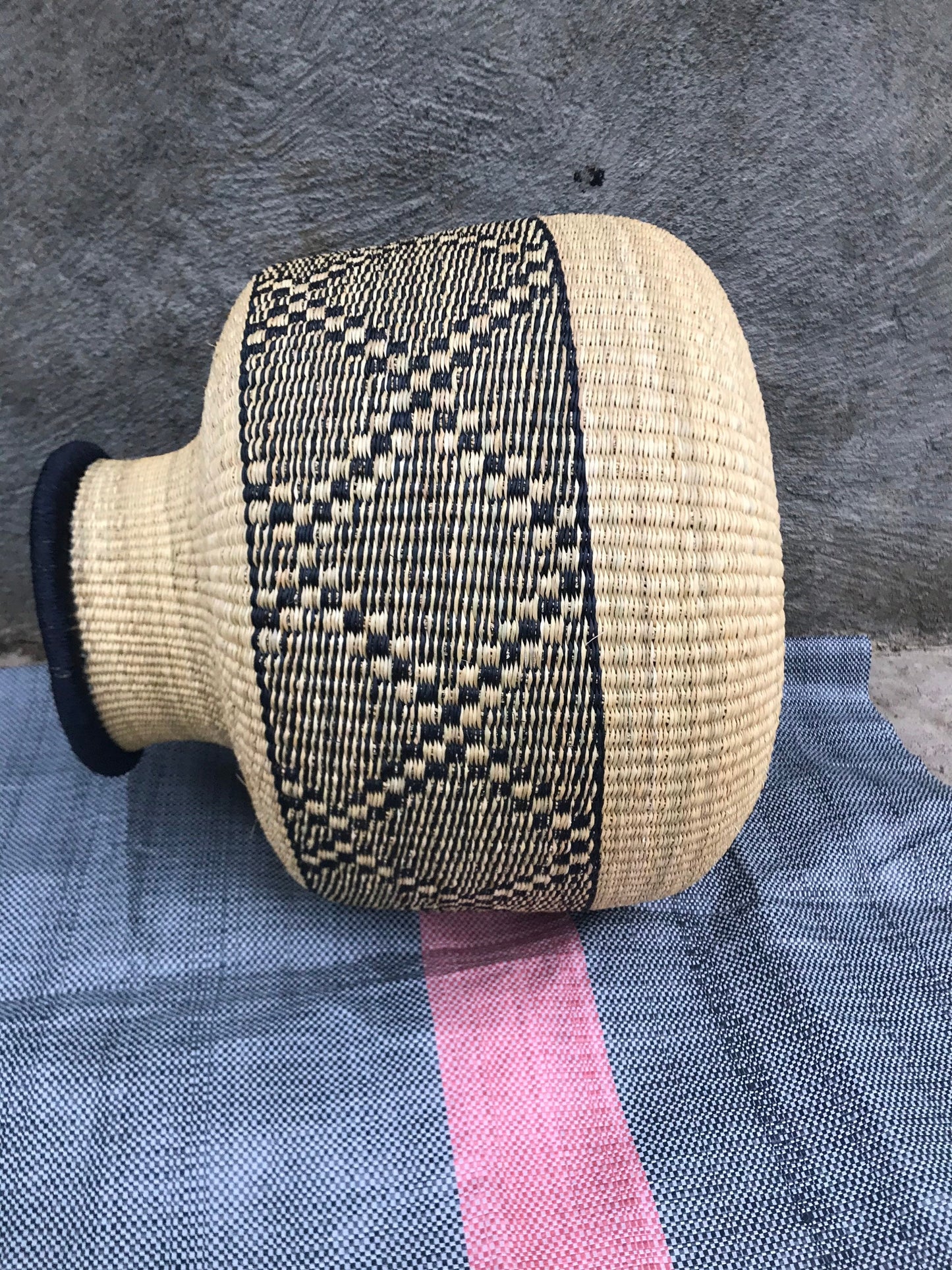 Bolga Basket, African Basket, Handmade Basket, Ghana Basket, Gift for her, Personalized gift, Pot Basket 002