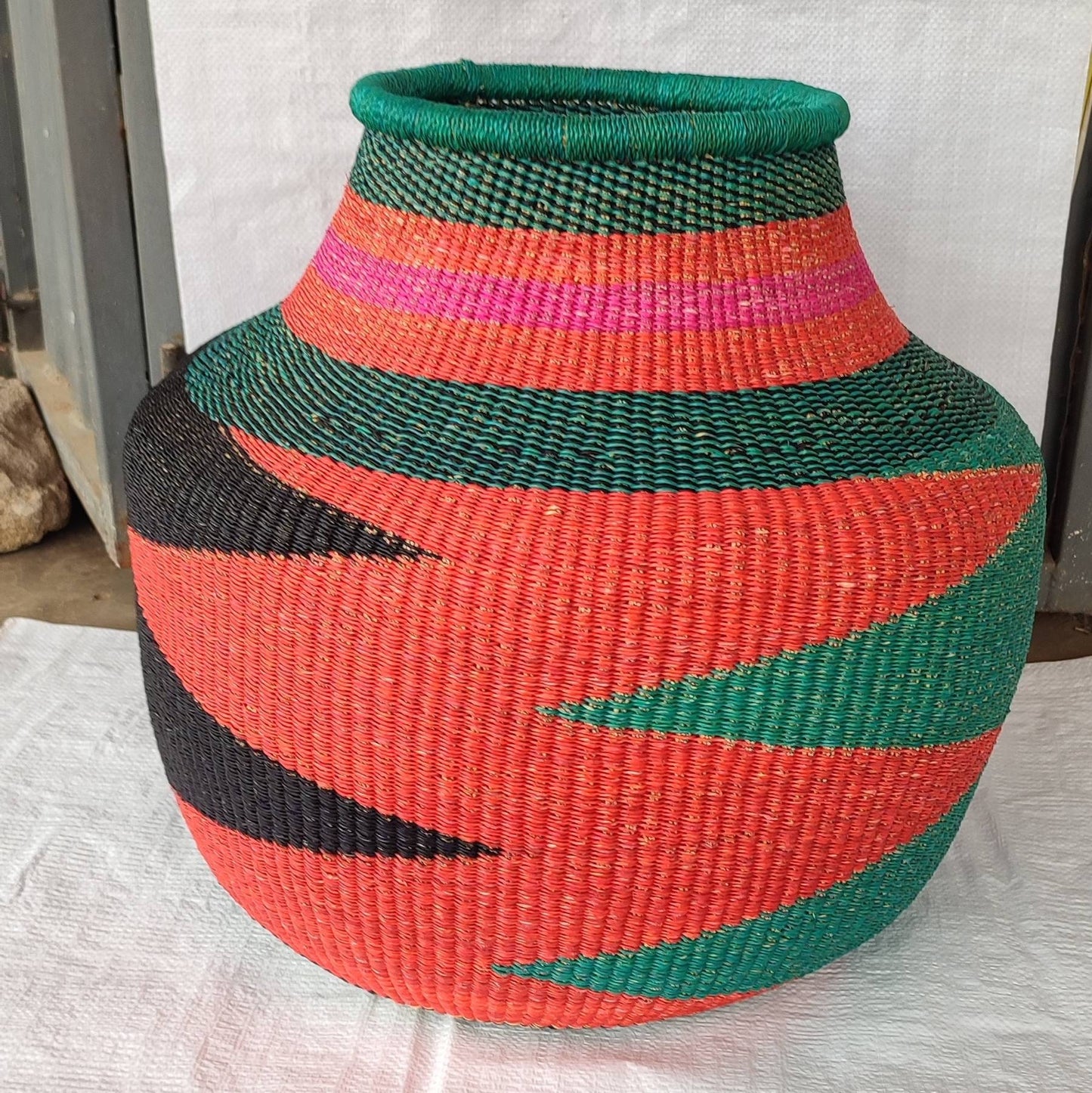 Bolga Basket, African Basket, Handmade Basket, Ghana Basket, Gift for her, Personalized gift, Flower Pot Basket 002